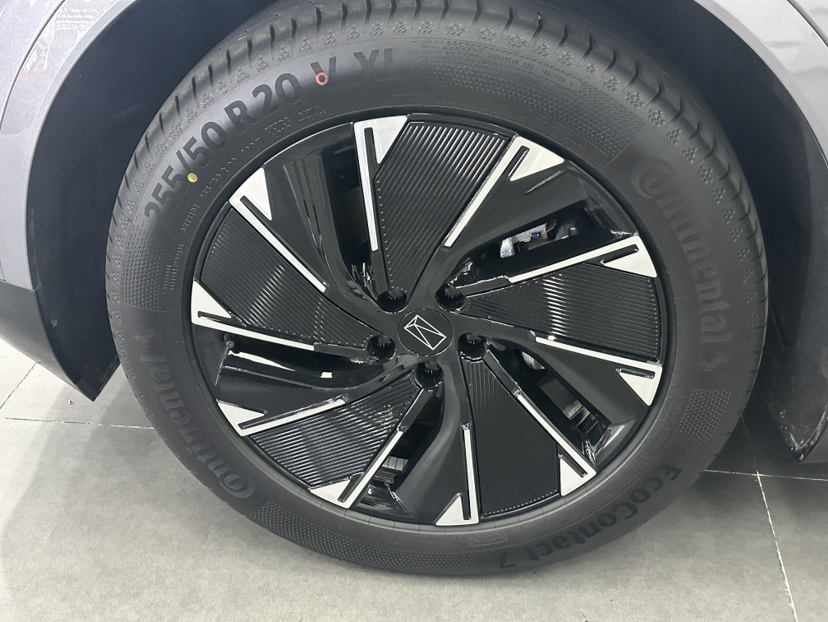 阿维塔07 2024款 Pro+纯电版