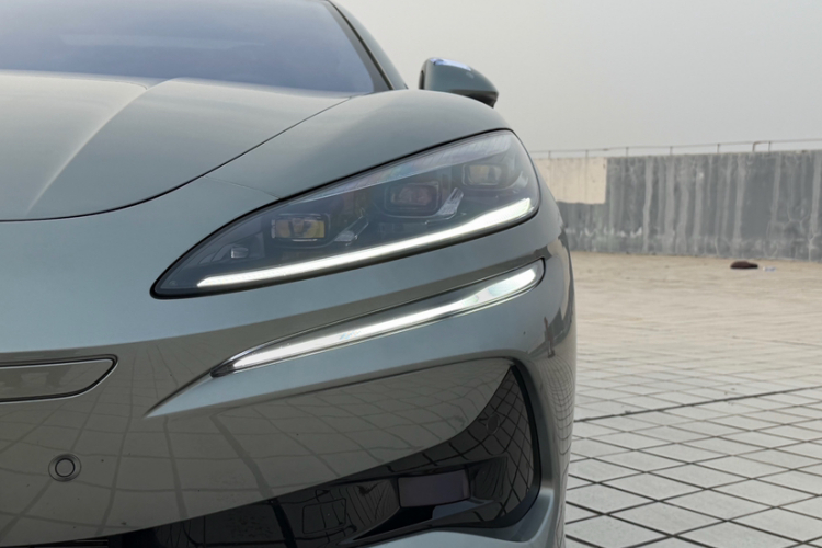 腾势Z9GT 2024款 1100四驱Max版车身外观6009