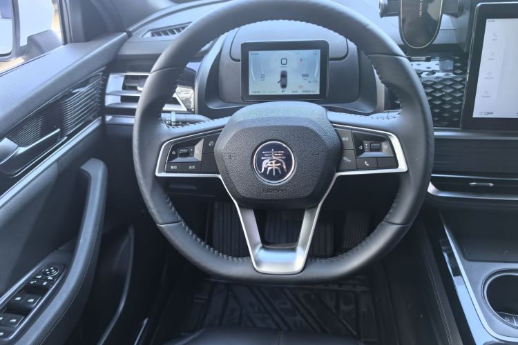 比亚迪 秦PLUS 2023款 EV 510KM 出行版中控内饰7008