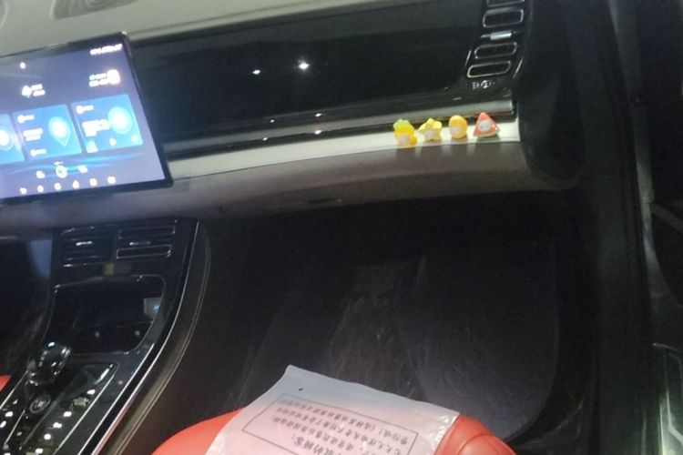 奥迪A6L 2019款 40 TFSI 豪华致雅型中控内饰15