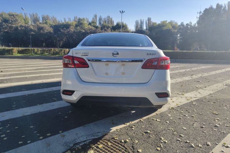 日产 轩逸 2024款 改款三 经典 1.6XE CVT舒适版车身外观6004