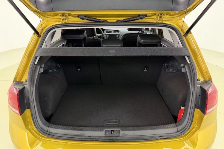 大众 高尔夫 2018款 1.6L 自动舒适型局部细节23