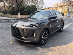长安CS55PLUS PHEV 2025款 智慧新蓝鲸 125km 超能版