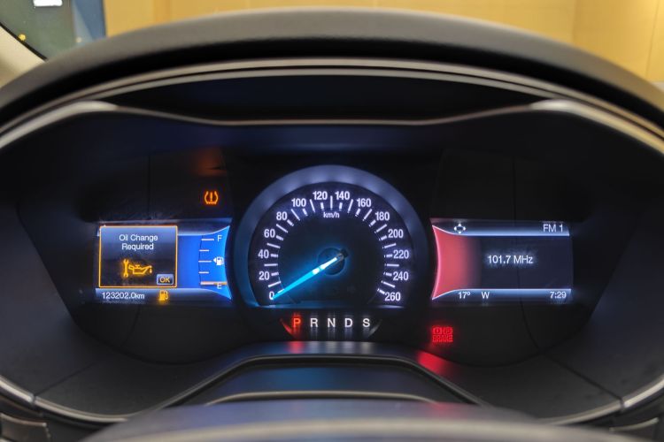 福特 蒙迪欧 2017款 EcoBoost 180 豪华型中控内饰15