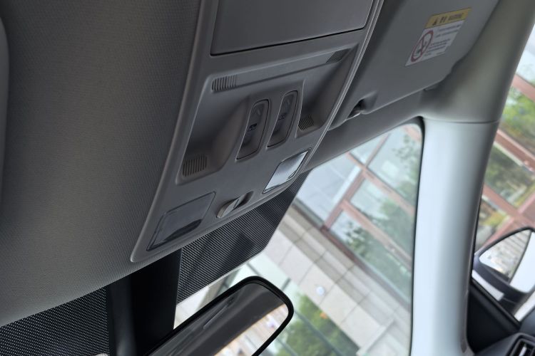 福特 福克斯 2020款 三厢 EcoBoost 180 自动锋潮型中控内饰7014