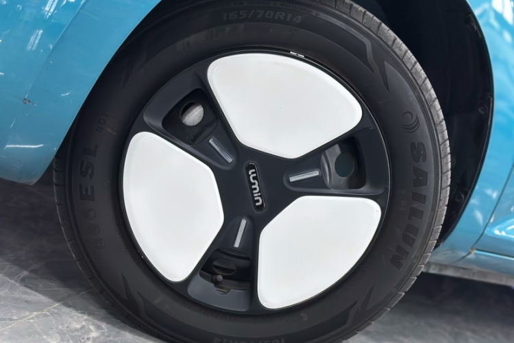 长安启源 长安Lumin 2022款 210km 香甜款车身外观6008