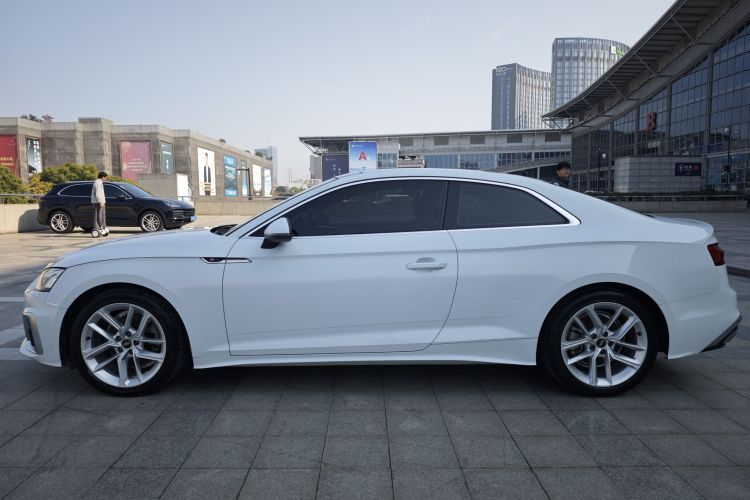 奥迪A5 2021款 Coupe 40 TFSI 时尚动感型车身外观6003