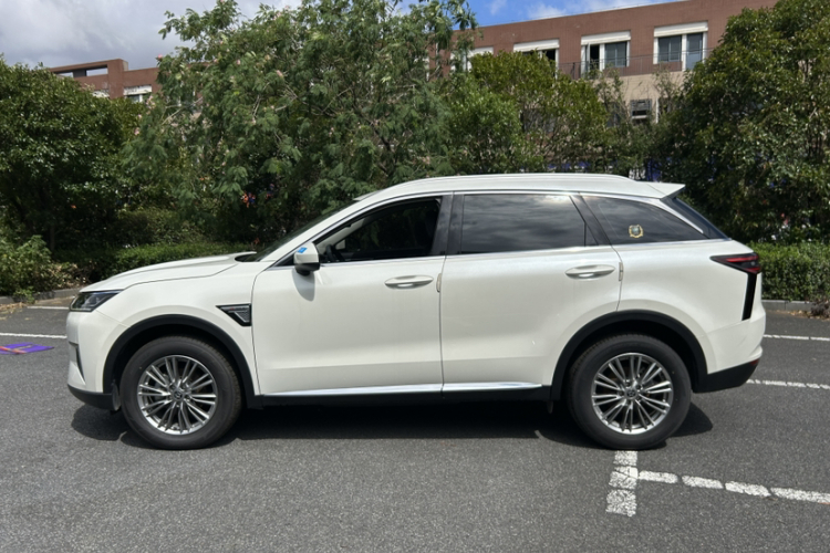 启辰星 2021款 260T 自动48V轻混增压 星享事成版车身外观6005