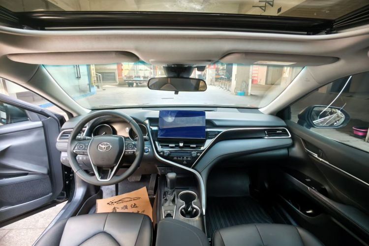 丰田 凯美瑞 2021款 2.0G 豪华版中控内饰7001