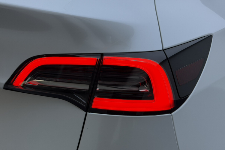 特斯拉 Model Y 2022款 长续航全轮驱动版局部细节9003