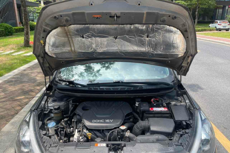 起亚K3 2015款 1.6L 手动GL局部细节24