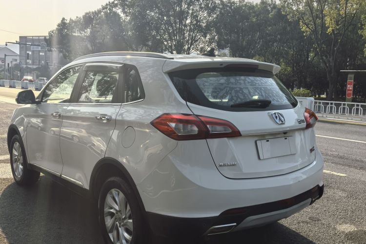 北汽威旺S50 2016款 1.5T CVT乐动豪华型车身外观6003