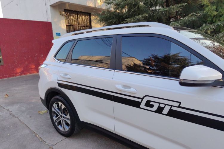 起亚 智跑 2019款 2.0L 自动智享豪华版车身外观6005