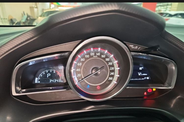 马自达3 昂克赛拉 2016款 三厢 1.5L 自动豪华型中控内饰15