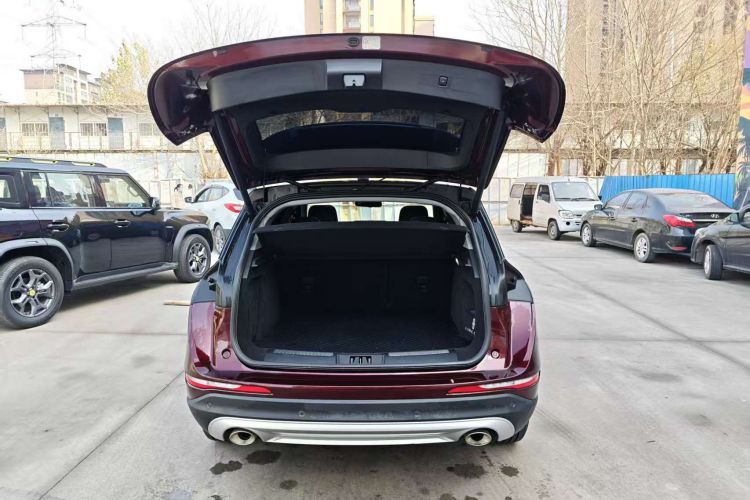 林肯 冒险家 2022款 2.0T 两驱尊雅版车身外观6009