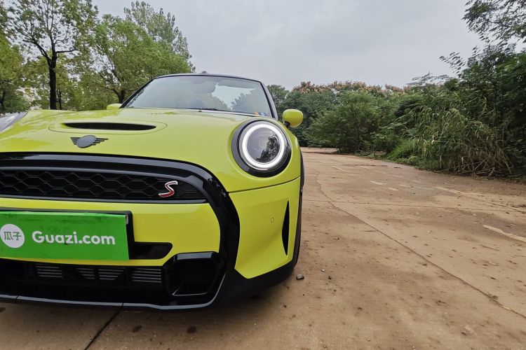 MINI 2023款 2.0T COOPER S CABRIO 艺术家车身外观6010