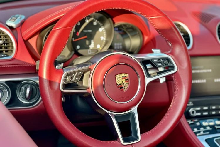 保时捷718 2022款 Boxster 2.0T中控内饰7002
