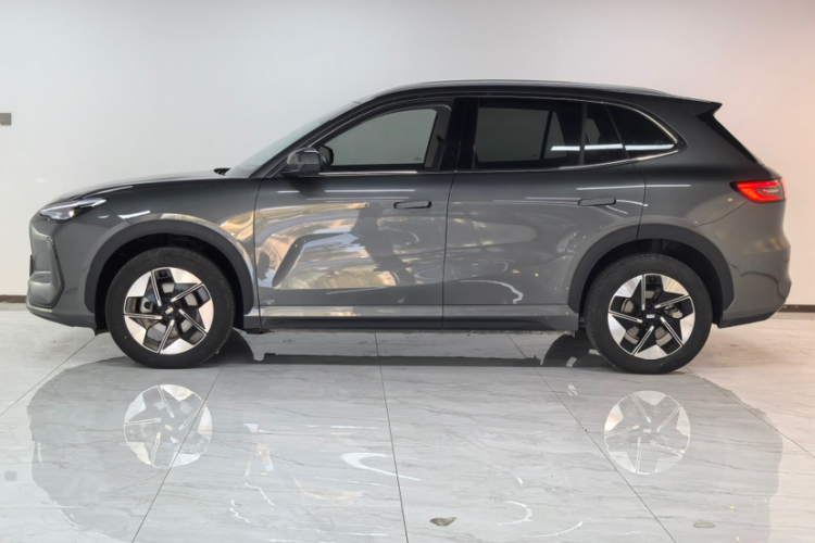 吉利银河 银河E5 2024款 530km 远航版车身外观6002