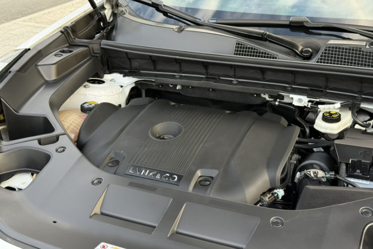 领克01 2021款 2.0TD 两驱型Pro车身外观6006