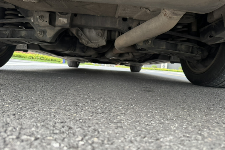 宝马3系 2017款 320Li 时尚型局部细节9002