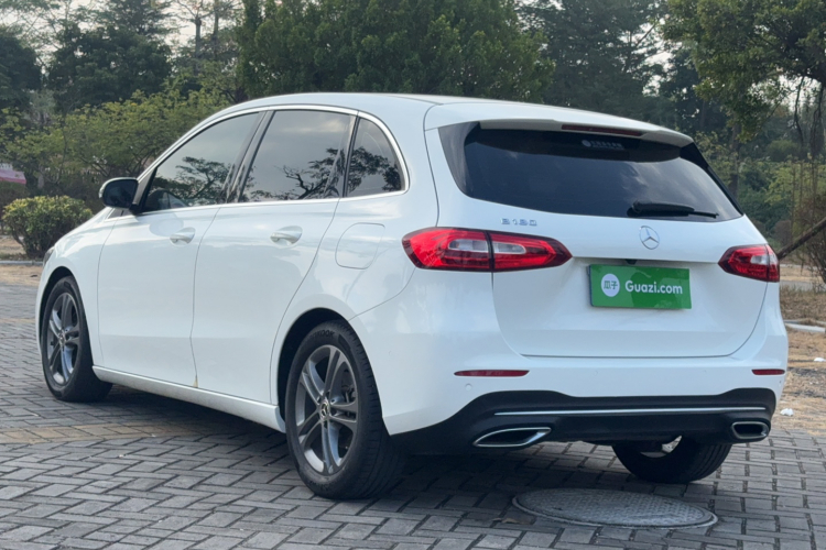 奔驰B级 2020款 B 180车身外观6003