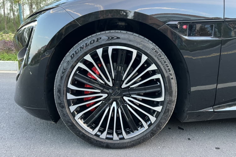 阿维塔12 2025款 Ultra增程版中控内饰7006