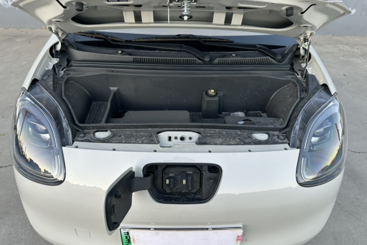 五菱汽车 宏光MINIEV 2025款 四门版 臻享+款局部细节24