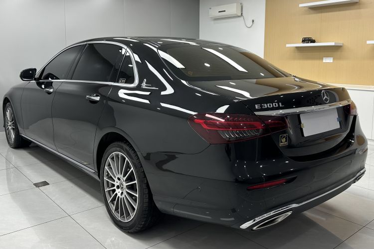 奔驰E级 2021款 改款 E 260 L车身外观6004