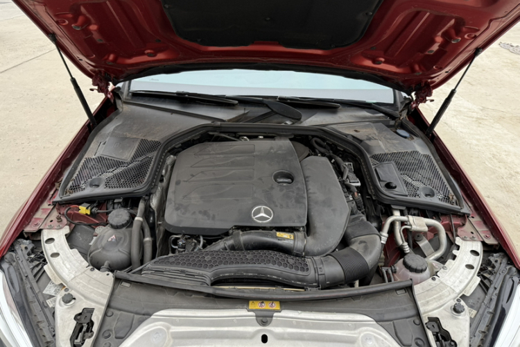 奔驰C级 2020款 C 260 L 运动版局部细节24