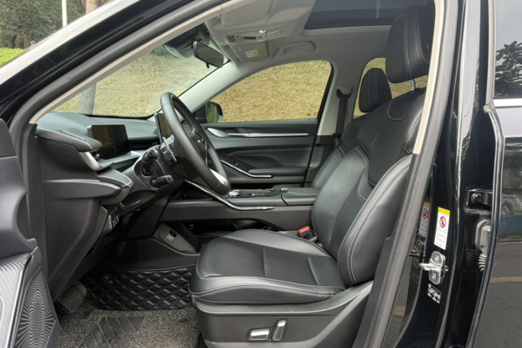 哈弗H6 2021款 第三代 1.5T 自动两驱Max中控内饰7004