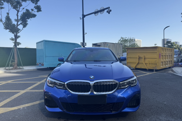 宝马3系 2020款 320Li M运动套装车身外观6003