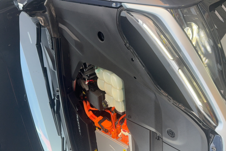 蔚来ES8 2020款 415KM 签名版 六座版局部细节9001