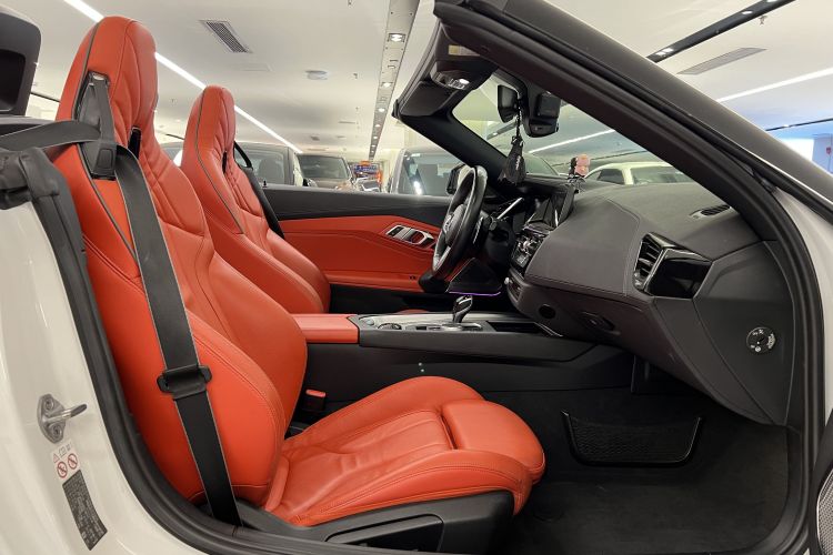 宝马Z4 2019款 sDrive 25i M运动曜夜套装中控内饰7012