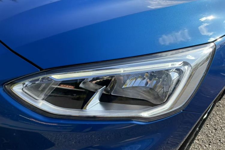 福特 福克斯 2020款 两厢 EcoBoost 180 自动锋潮型车身外观6008