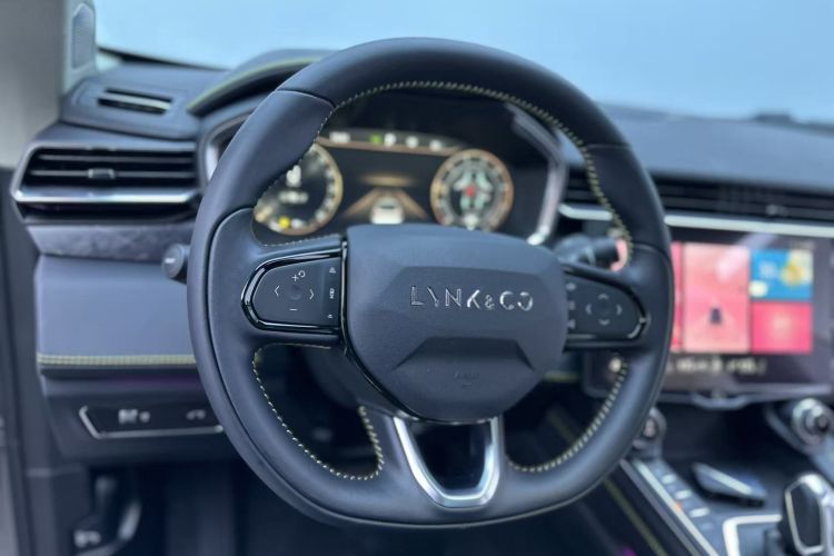 领克05 2020款 2.0TD 两驱耀Halo局部细节13