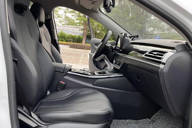 比亚迪 秦PLUS 2021款 EV 420KM 出行版中控内饰7004