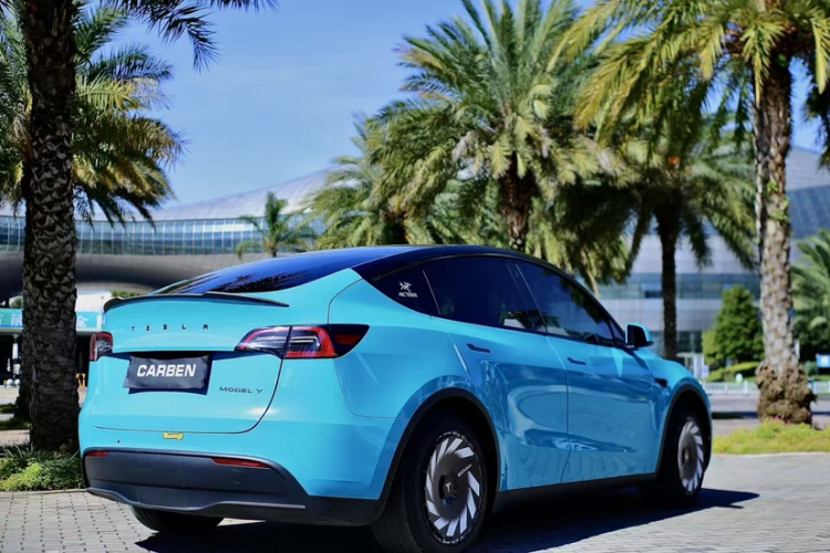 特斯拉 Model Y 2022款 改款 后轮驱动版车身外观6006