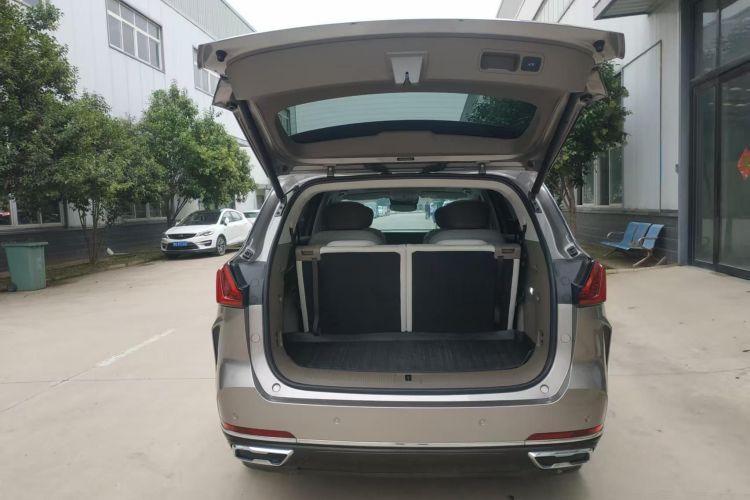 荣威RX9 2023款 2.0T 两驱优享版局部细节23