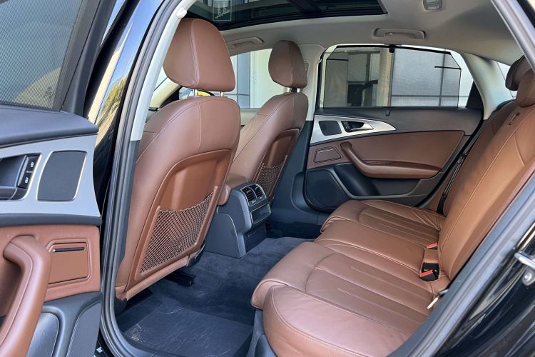 奥迪A6L 2018款 30周年年型 35 TFSI 时尚型中控内饰7004