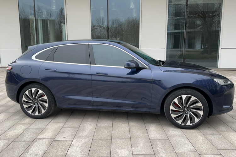 鸿蒙智行 问界M5 2022款 增程后驱标准版车身外观6006