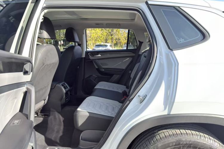 大众 探岳 2023款 330TSI 两驱豪华Plus进阶版中控内饰7006