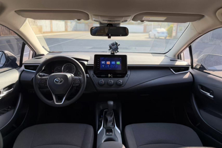 丰田 卡罗拉 2022款 TNGA 1.5L CVT先锋版中控内饰7005