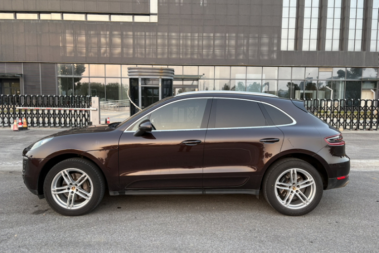 保时捷 2014款 Macan 2.0T车身外观6004