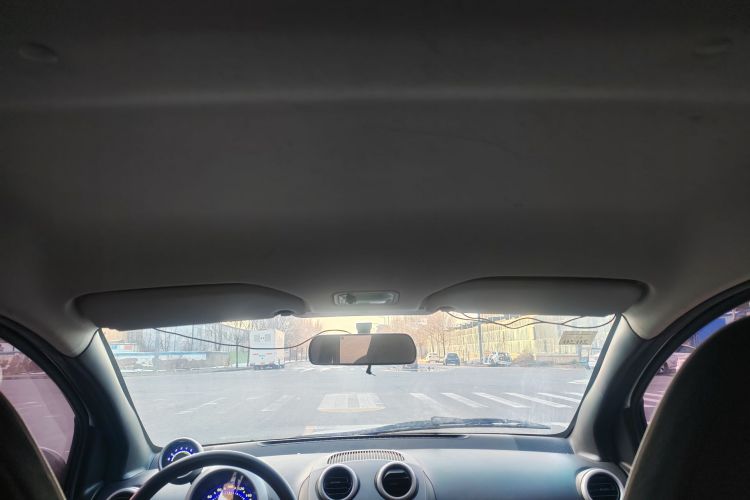 比亚迪F0 2015款 1.0L AMT 铉酷型局部细节22