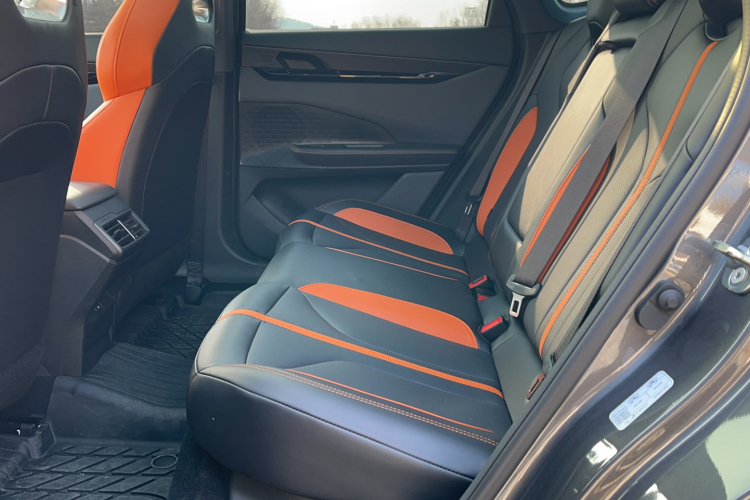 长安UNI-V 2024款 1.5T 尊贵运动型中控内饰7002