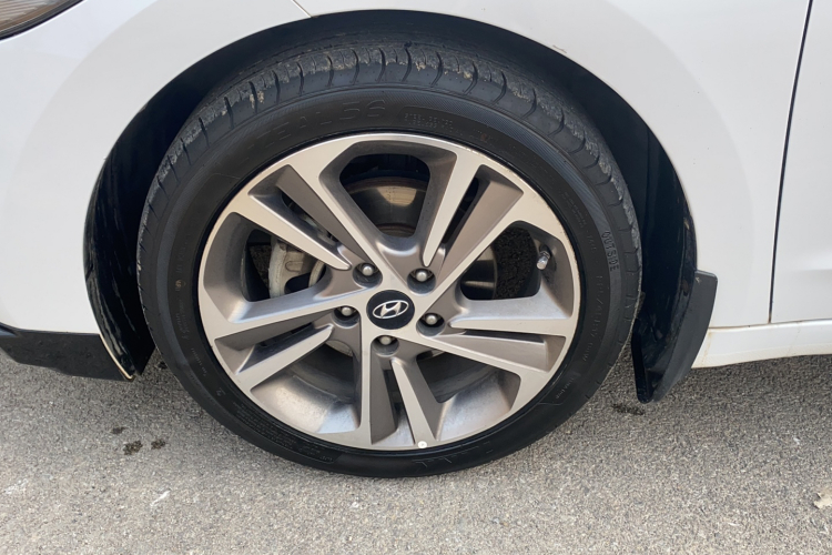 现代 领动 2016款 1.6L 自动智炫·精英型车身外观6006