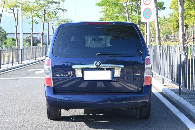 别克GL8 2014款 2.4L 经典版车身外观6006