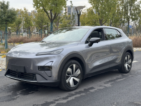 深蓝汽车 深蓝S05 2024款 200Ultra增程远航版