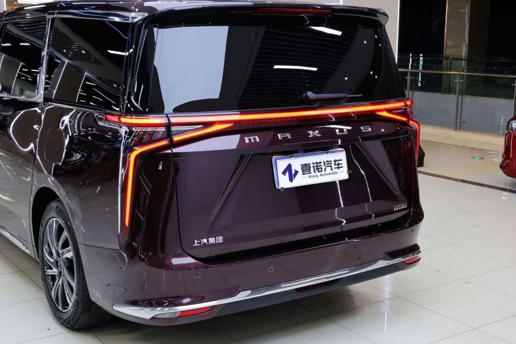 上汽大通MAXUS 大通G90 2022款 2.0T 星际七座版车身外观6005