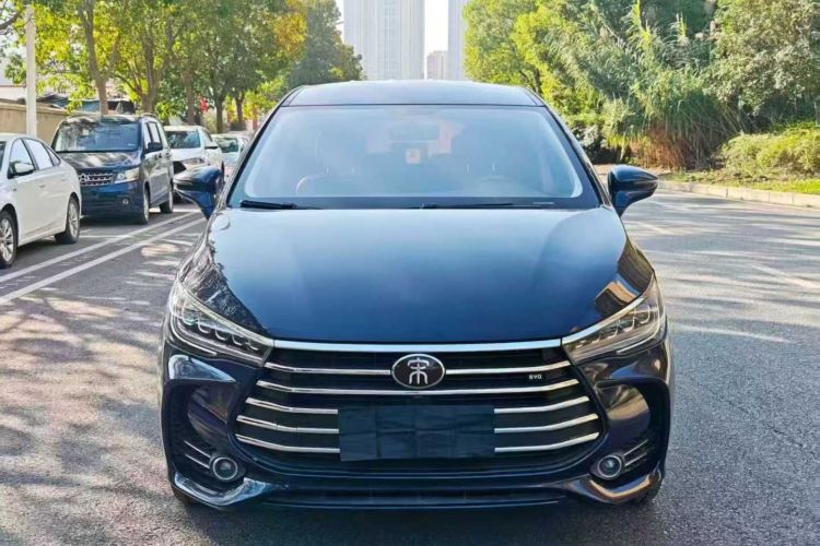 比亚迪 宋MAX 2017款 1.5T 自动智联豪华型 7座车身外观6003
